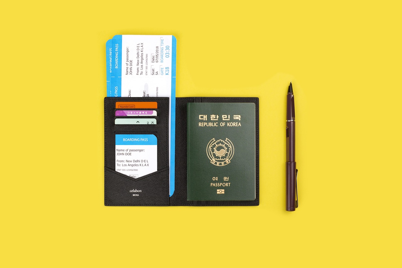 manfaat passport cover kulit