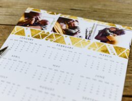 Cetak Kalender Meja Custom: Ukuran dan Manfaat untuk Bisnis cetak kalender meja custome