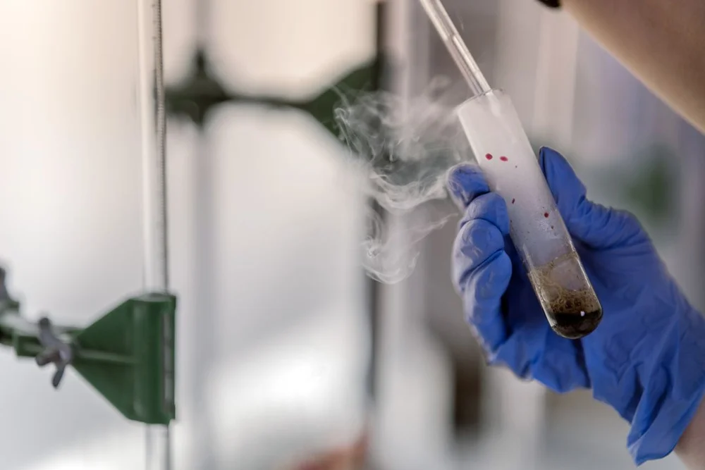 air raksa laboratorium